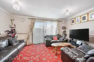 12 Harrington Close, photo 4