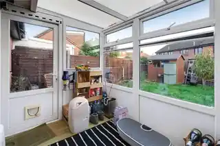 12 Headingley Close, photo 4
