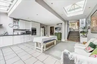 12 Hebron Road, photo 4