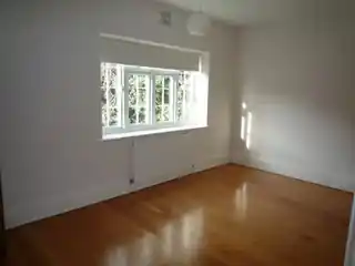12 Holmdale Gardens, photo 3