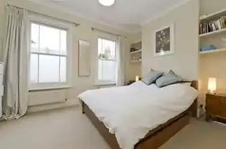 12 Huxley Street, photo 3