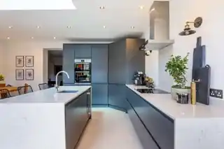 12 Lumley Road, photo 4