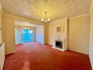 12 Madison Crescent, photo 3
