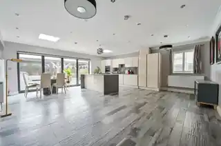12 Mascalls Road, photo 2