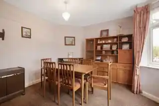 12 Mount Culver Avenue, photo 3