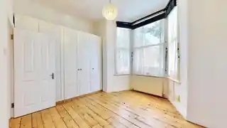12 Northwood Road, photo 3