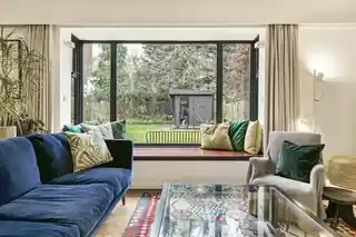 12 Oakfield Gardens, photo 2