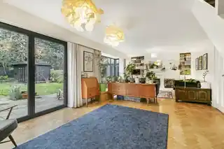 12 Oakfield Gardens, photo 4