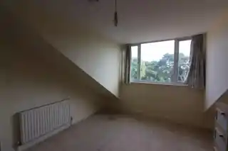 12 Old Park Road, photo 3