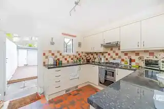 12 Orleans Road, photo 4