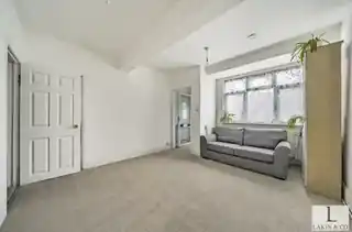 12 Princes Park Circle, photo 4