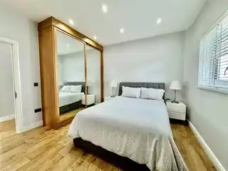 12 St Johns Road, photo 4