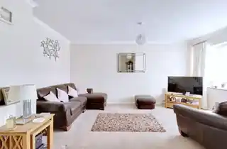 12 Stanhope Road, photo 4