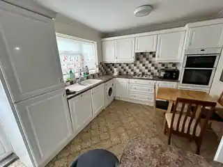 12 Sycamore Avenue, photo 3