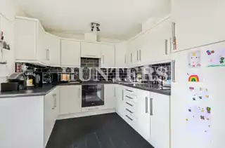 12, Sycamore Court, Grenfell Avenue, photo 3