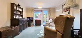 12 Thorpland Avenue, photo 4