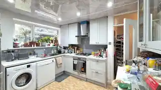 12 Trevor Close, photo 3