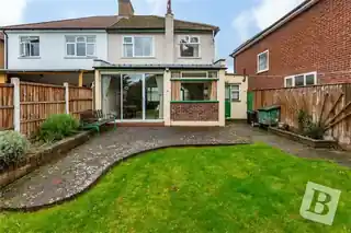 12 Weald Way, photo 4