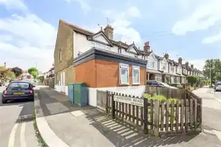 120 Blagdon Road, photo 2