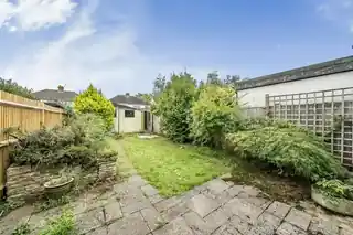120 Cardinal Avenue, photo 2