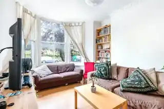 120 Drakefell Road, photo 2