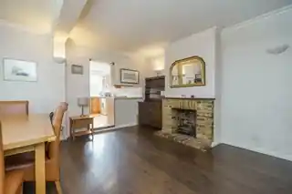 120 Hilliard Road, photo 2
