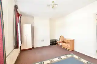 120 South Esk Road, photo 4