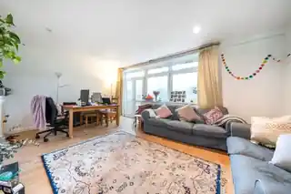 120A Clapham Manor Street, photo 2