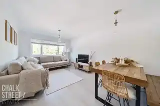 121 Elmhurst Drive, photo 2