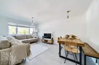 121 Elmhurst Drive, photo 4