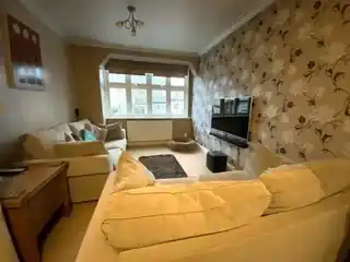 122 Bruce Avenue, photo 3