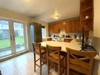 122 Bruce Avenue, photo 2