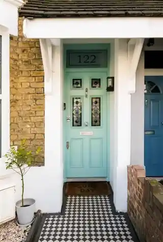 122 Charlemont Road, photo 3