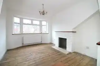 122 Kingsbridge Road, photo 2
