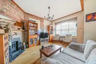 122 Maurice Avenue, photo 2