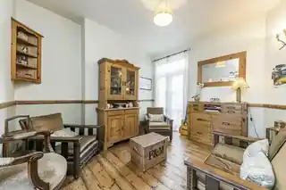 122 Percy Road, photo 4
