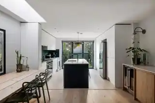 123 Tyndall Road, photo 3