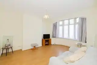 124 Dawlish Drive, photo 3
