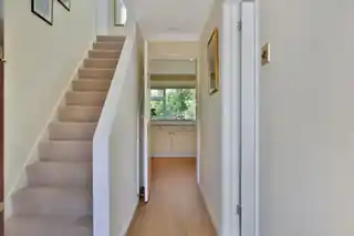 124 Summerhouse Drive, photo 3
