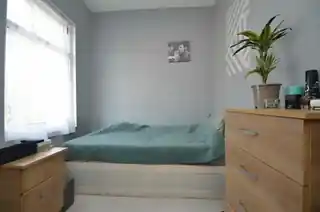 124 Upper Road, photo 3