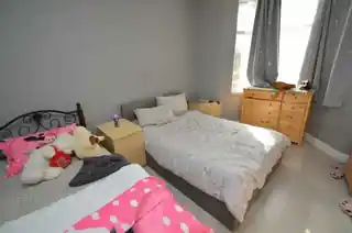 124 Upper Road, photo 2