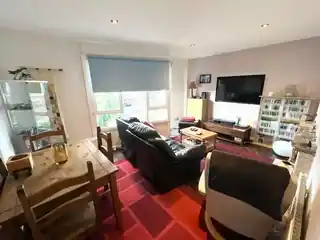 124 Wrythe Lane, photo 2