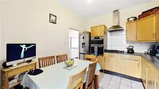 125 Mayall Road, photo 4
