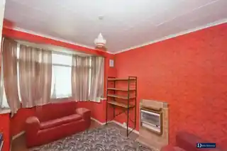 126 Amery Gardens, photo 4