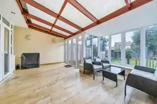 126 Cannonbury Avenue, photo 4
