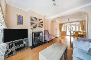 126 Cannonbury Avenue, photo 3