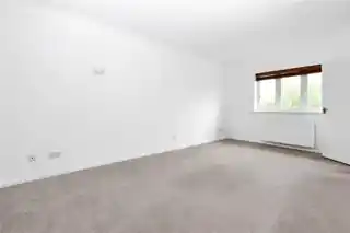 126 Fox Hollow Drive, photo 2