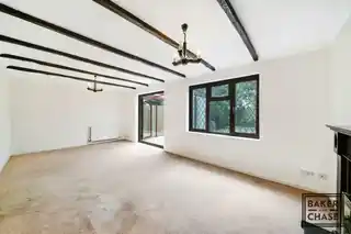126 Lavender Hill, photo 3