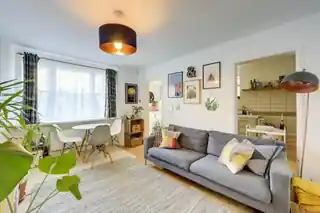 126B Devonshire Road, photo 3