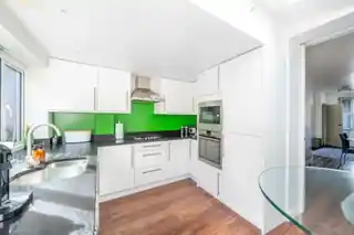 127 Sandycombe Road, photo 4